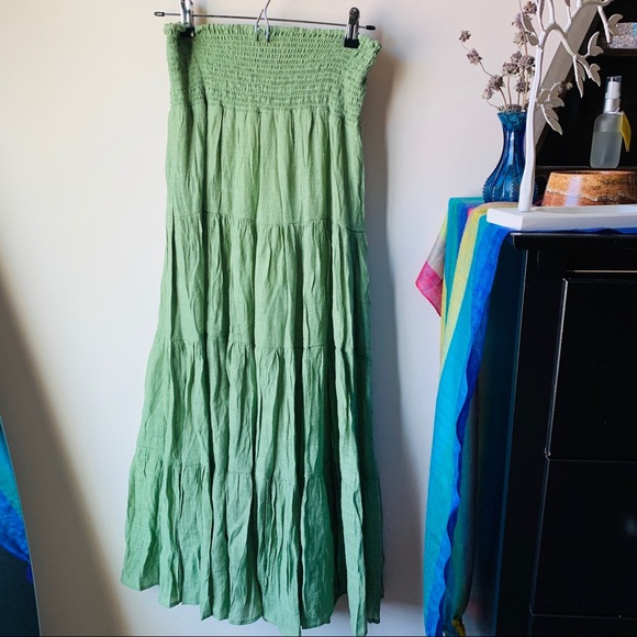 Only 1 Left! Flowy Tiered Gauze Peasant Maxi Skirt - Picture 8 of 9